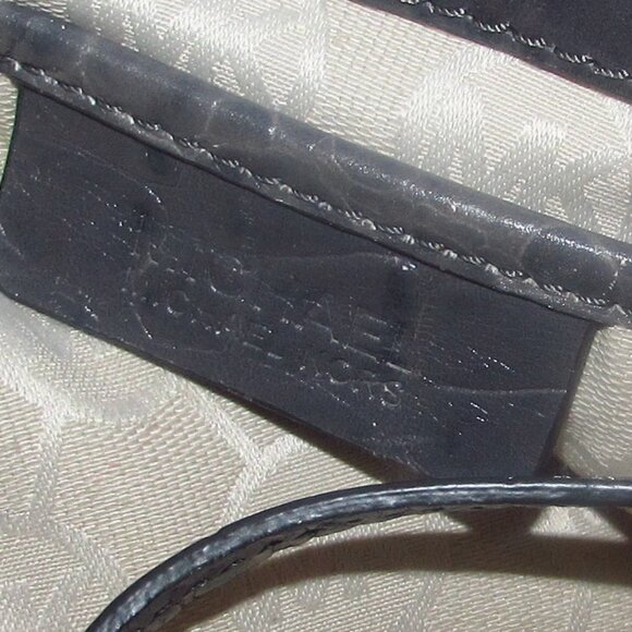 MICHAEL KORS Leather Hamilton Croc Bag - Picture 13 of 15